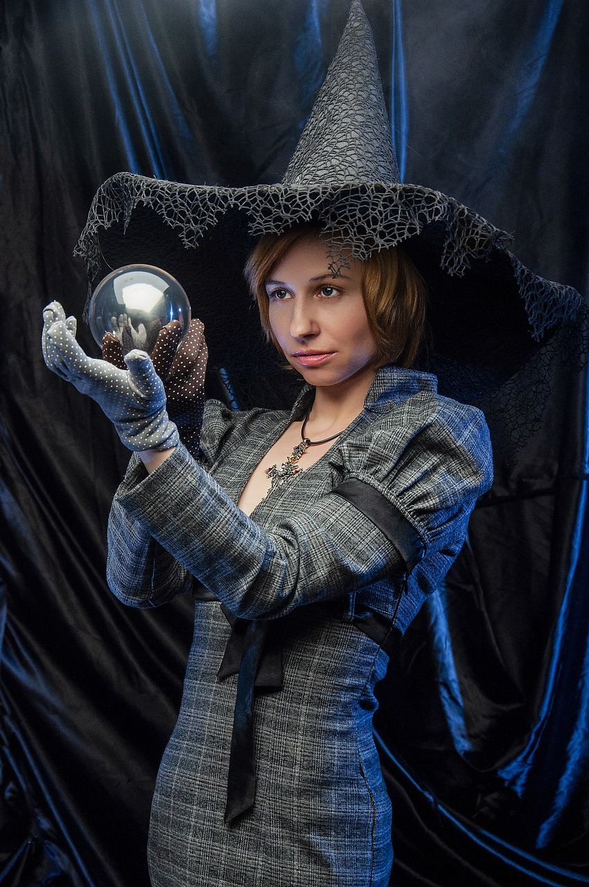 チャット占いサイトの比較で選ぶべきポイントは？